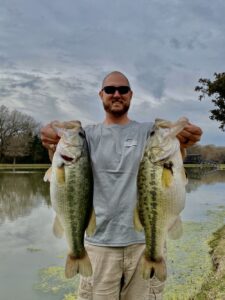 Fish for stocking lakes and ponds trout bass forage Texas Oklahoma Arkansas Louisiana015