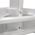 CAT5 aluminum dock feature: through-bolted roof supports